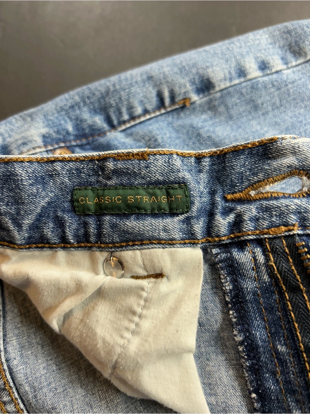 Ralph Lauren Light Wash Straight Leg Jeans, size 6 - Picture 4 of 8